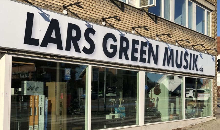 Musikinstrumenter i butikken Lars Green Musik