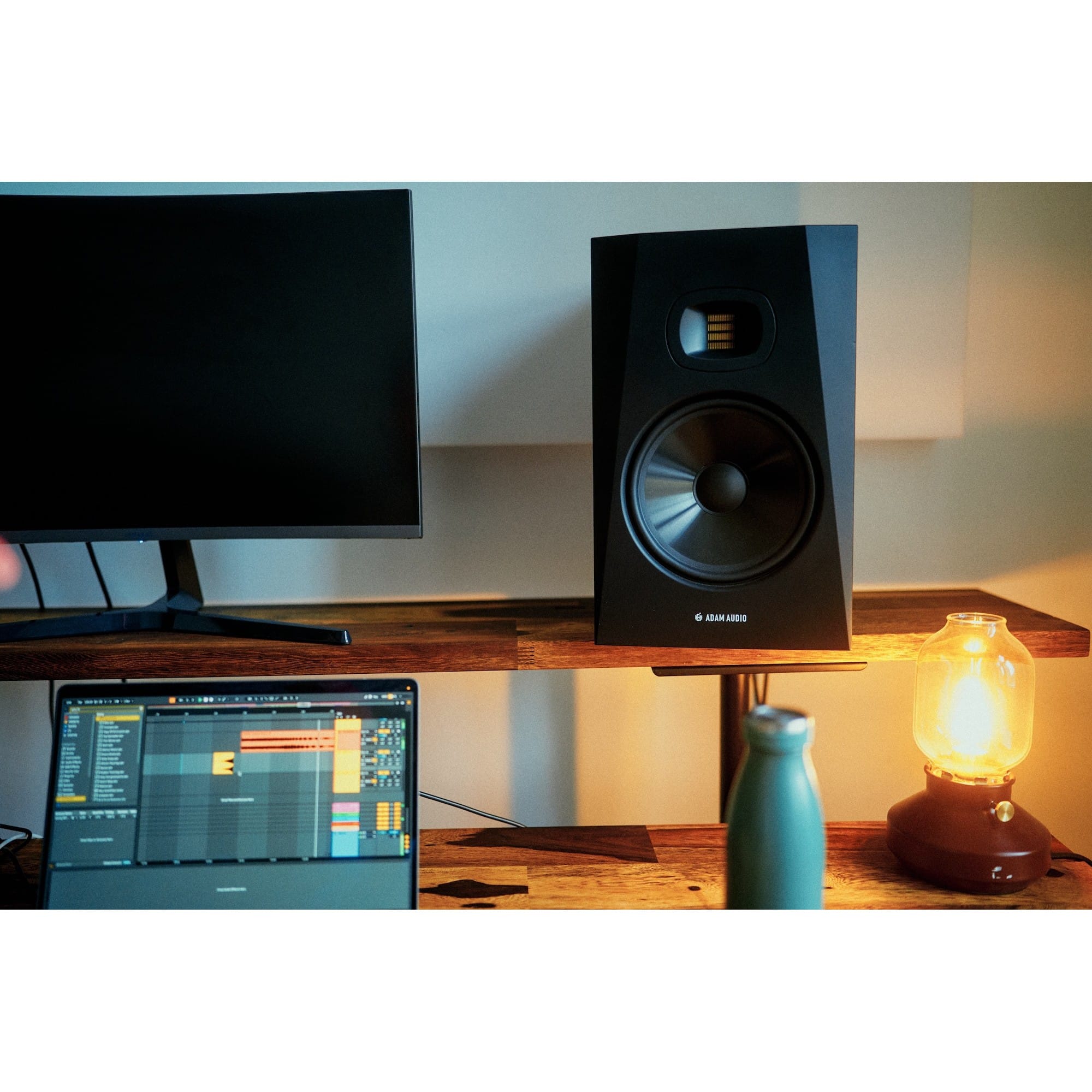 adam-audio-t8v-nearfield-monitor-2-way-8-inch-woofer (9)