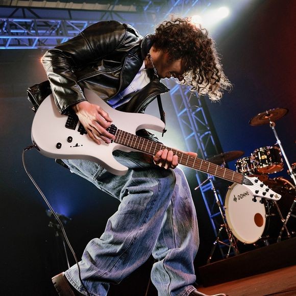 Donner_DMT-100_W_el-guitar_hvid_8