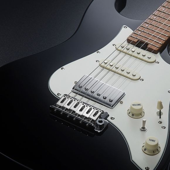 Donner_DST-550_el-guitar_sort_6